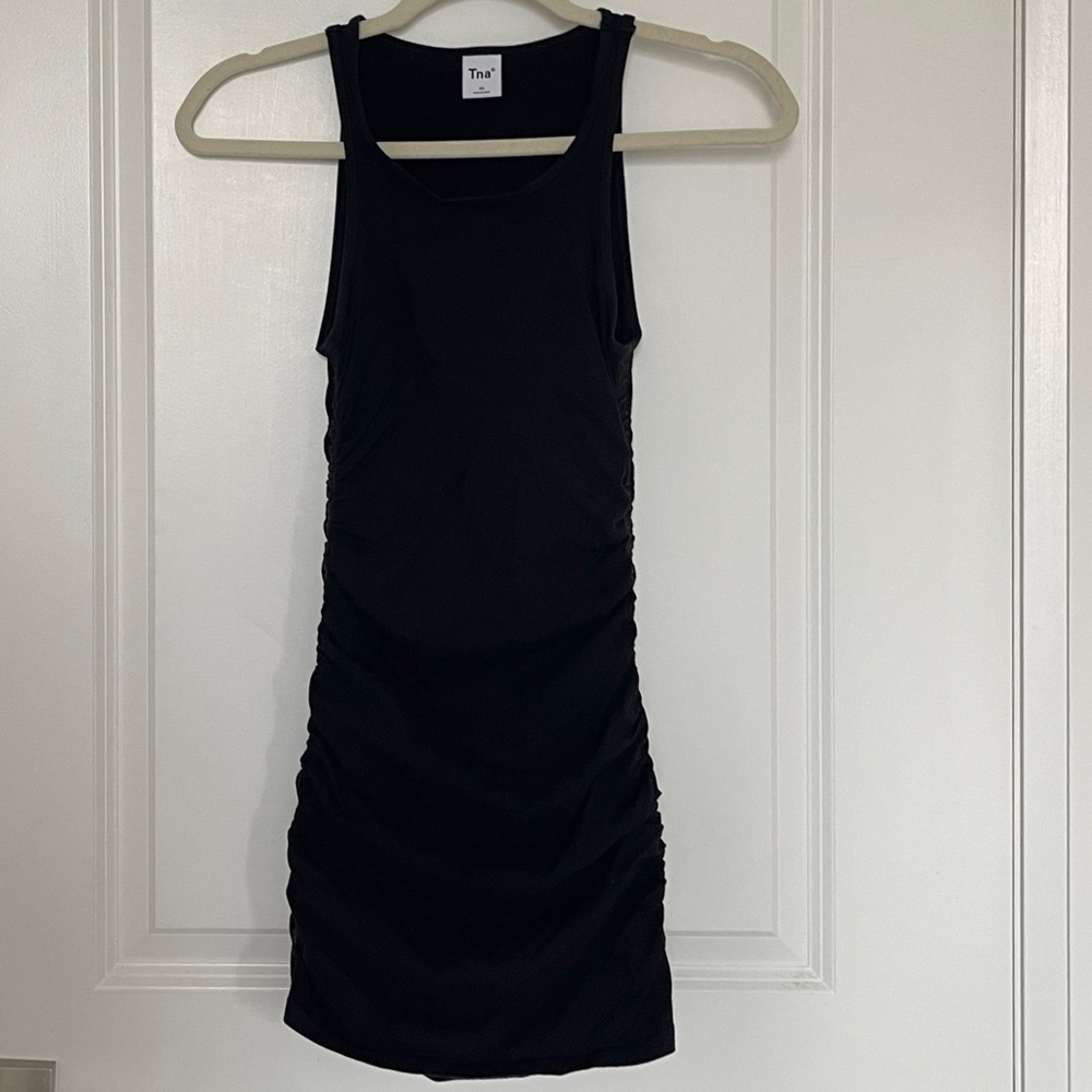 Aritzia TNA Black Sleeveless Ruched Midi Dress